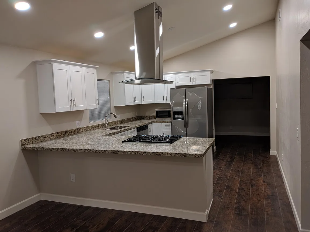 4/2 Remodeled Home for Rent- 1st and Grant