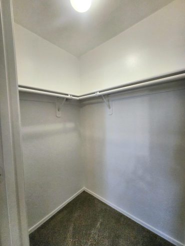 1 Bedroom w/ Washer & Dryer + 1 Month Free – Tour Today
