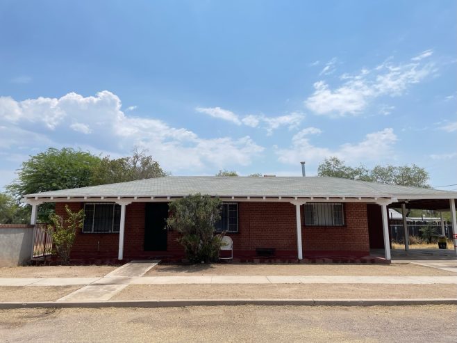 Excellent Location Single Family Residence