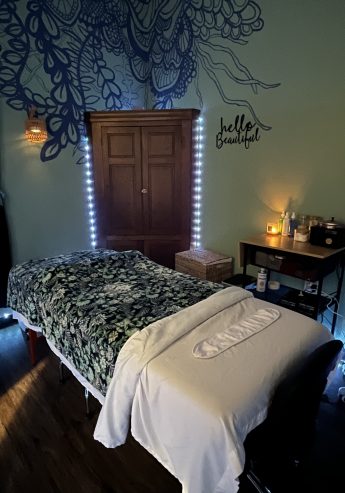 Salt and Light Esthetics in the Phenix Salon Suites