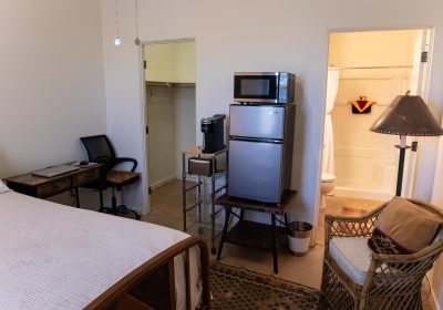 WEB_20241118_DJosephyRoomToRent_KathleenDreierPhotography_IMG_0110