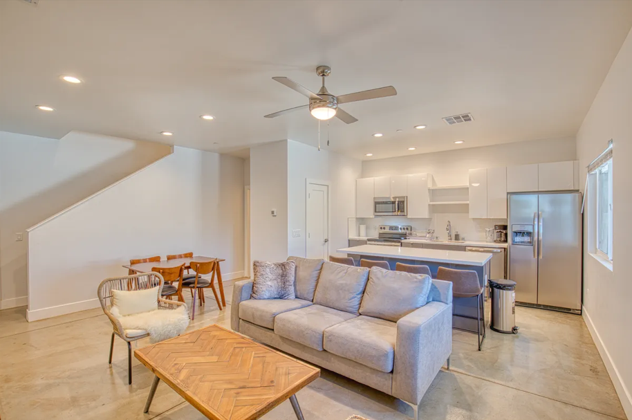 Immediate MOVE IN Bedroom!